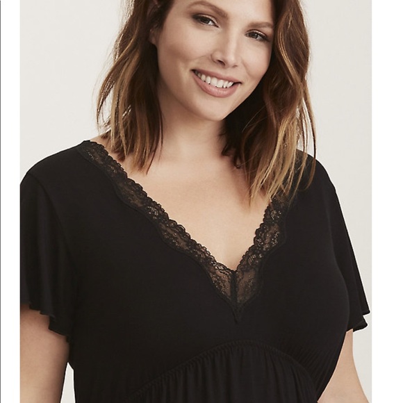 Torrid Lace-Trim V-Neck Sleep Chemise - Picture 3 of 3